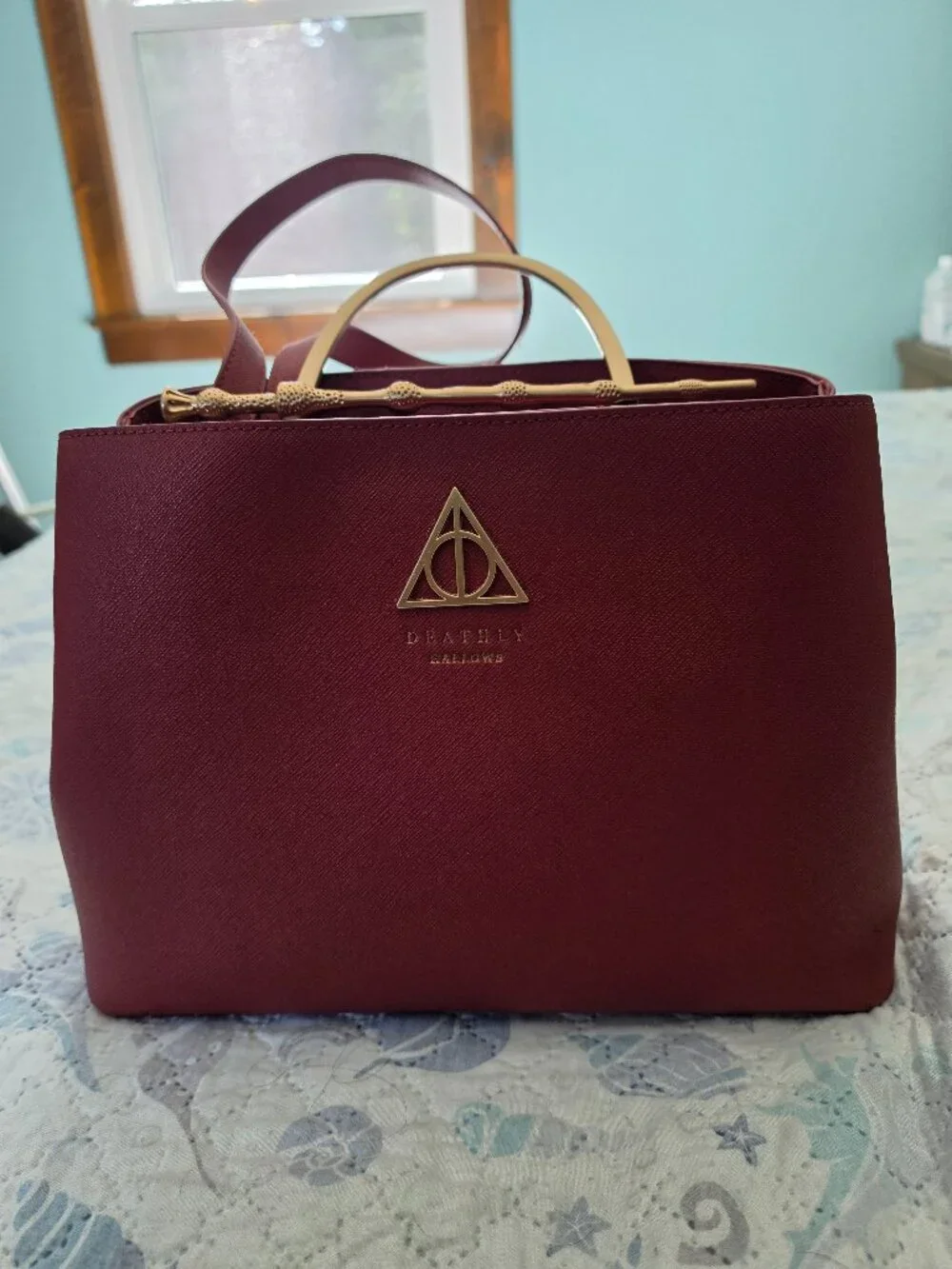 Harry Potter bag with detachable strap wine color deathly hallows